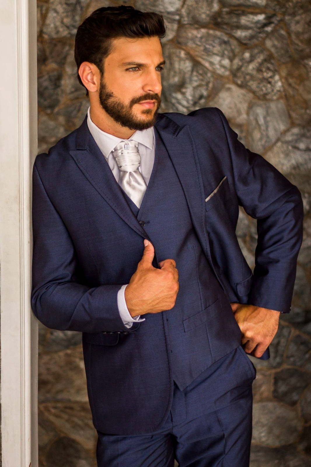 /foto/masculino slim em azul marinho